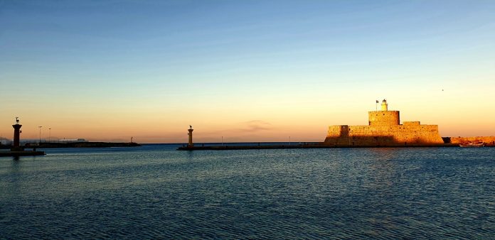 Ρόδος - Φώτο Χρήστος Χατζηκυριάκος Ρόδος - Φώτο Χρήστος Χατζηκυριάκος