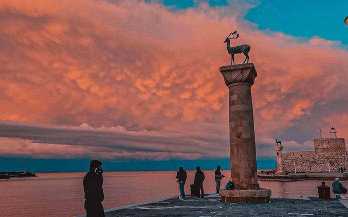 Ρόδος 1.4.2021 - Φώτο: Γιωργος Τρελαρας Ρόδος 1.4.2021 - Φώτο: Γιωργος Τρ