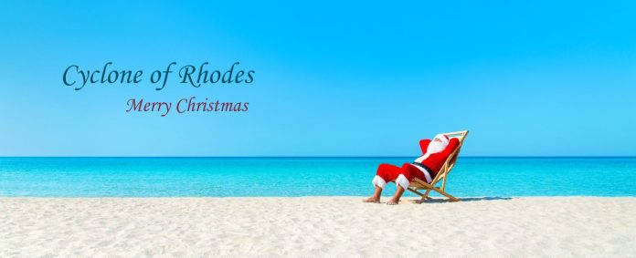 christmas-santa-on-beach-1500x609